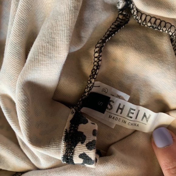 Shein Cheetah tank top - Picture 4 of 4
